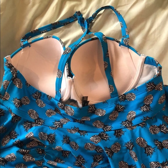 (SOLD) Torrid Swim Pineapple Print Bikini Size 1 - Picture 3 of 6